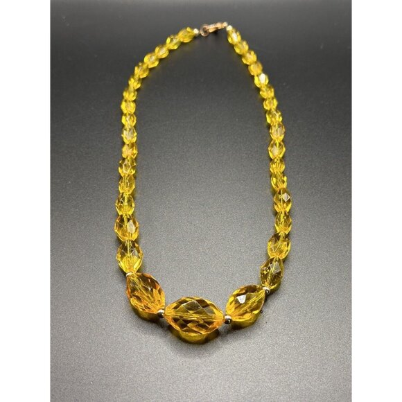 Yellow Amber Faceted‎ Glass Graduated Bead Beaded Necklace 18.5” Restrung? - Picture 1 of 10